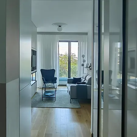 Apartment Novi Dorcol With Garage Belgrade